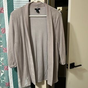 H&M Women's Light Gray Sweater